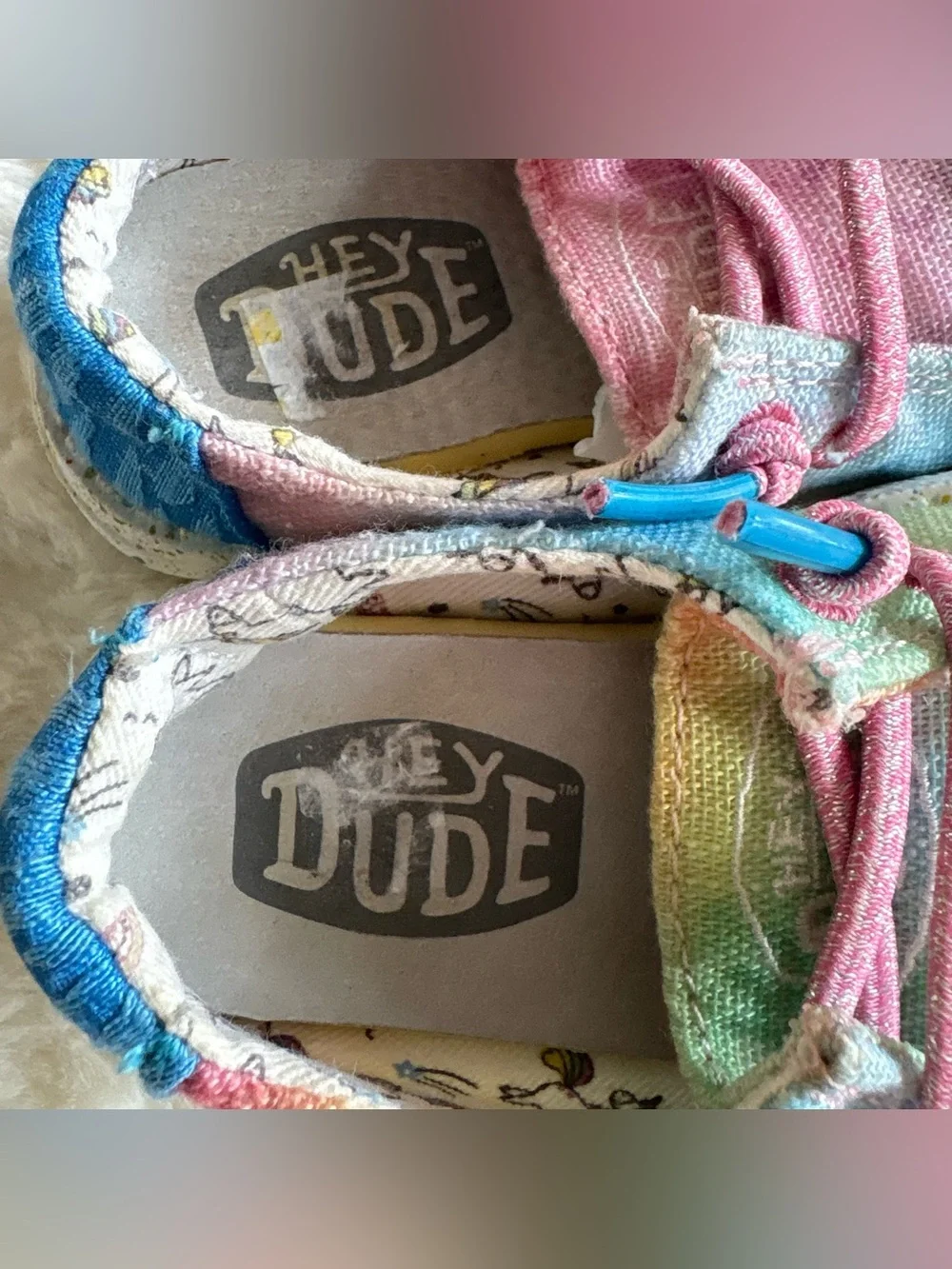 6/$20 Hey Dude Toddler Wendy Dreamer Magic Casual Multicolor Shoes K6